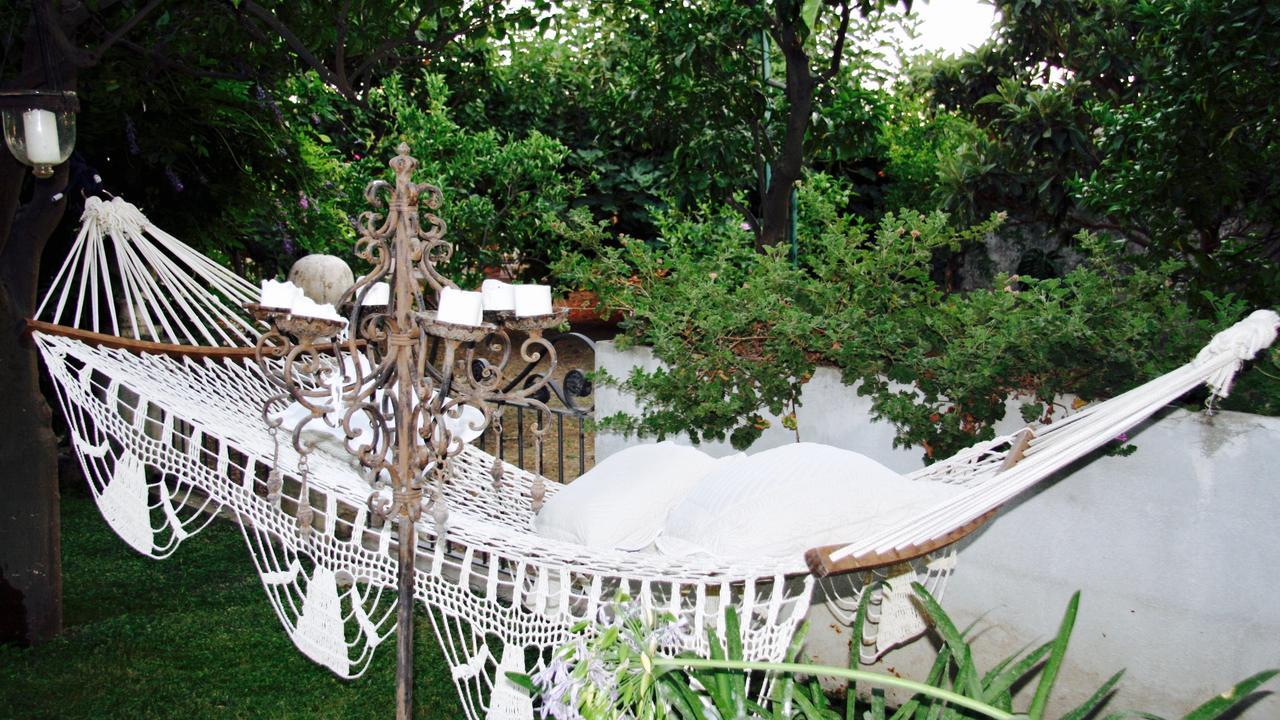Palazzo Cacace Relais Bed & Breakfast Piano di Sorrento Bagian luar foto