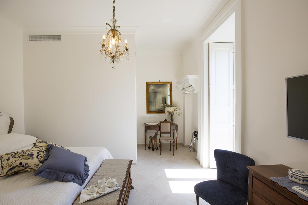 Palazzo Cacace Relais Bed & Breakfast Piano di Sorrento Bagian luar foto